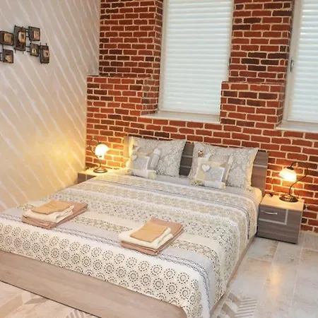 Ifm Boutique Апартаменты *